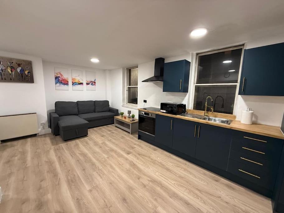 Modern 1 Bedroom - 5 Min Walk From Princess Street Eb1 Edimburgo Exterior foto